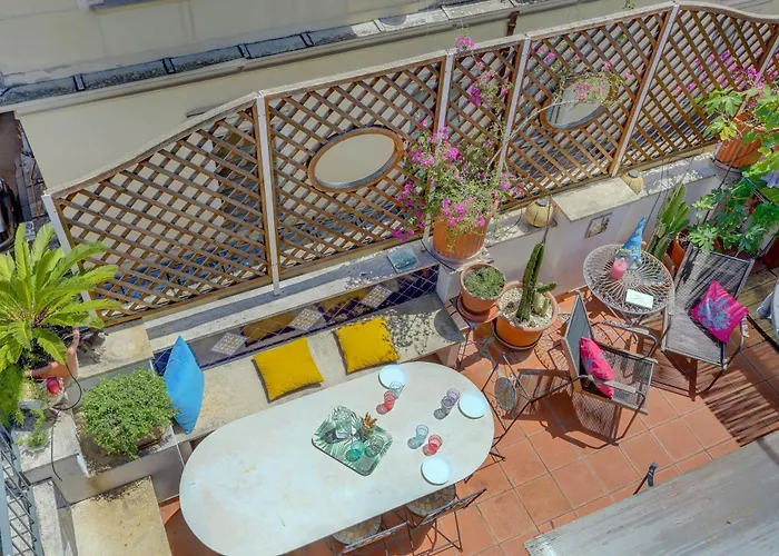 Colosseo Rooftop 36 - Exclusive Terrace, Solarium & Skyline View Апартаменты