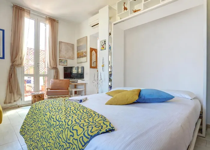 Apartment Colosseo Rooftop 36 - Exclusive Terrace, Solarium & Skyline View *