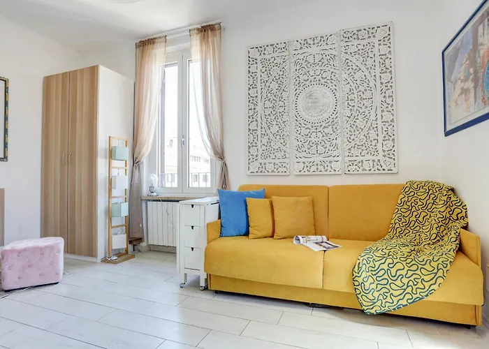Colosseo Rooftop 36 - Exclusive Terrace, Solarium & Skyline View Апартаменты